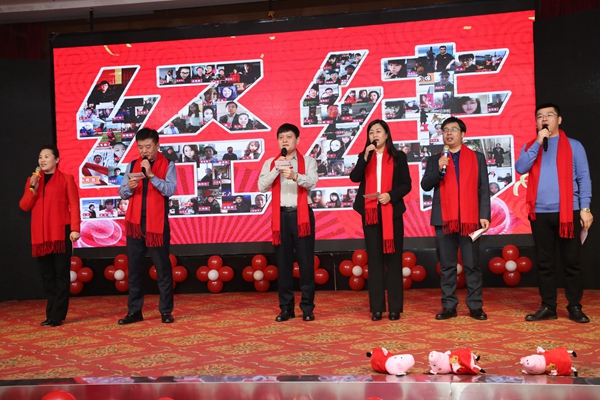 1集團(tuán)執(zhí)委會(huì)詩(shī)朗誦.JPG