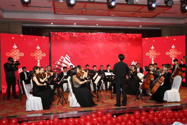 13延邊文工團(tuán)表演.JPG